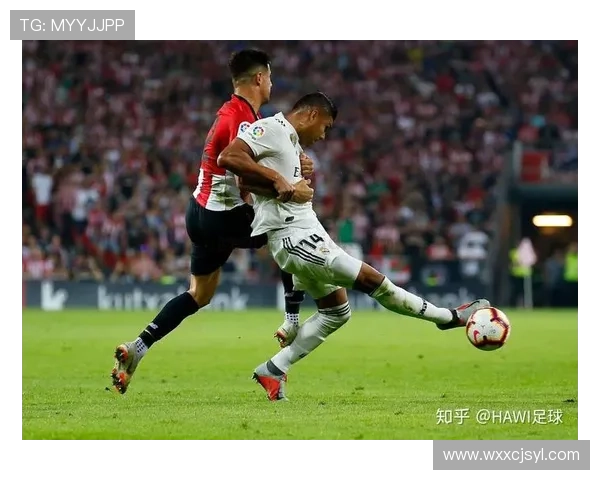 广州足球队在大师赛中的默契配合与战术执行分析